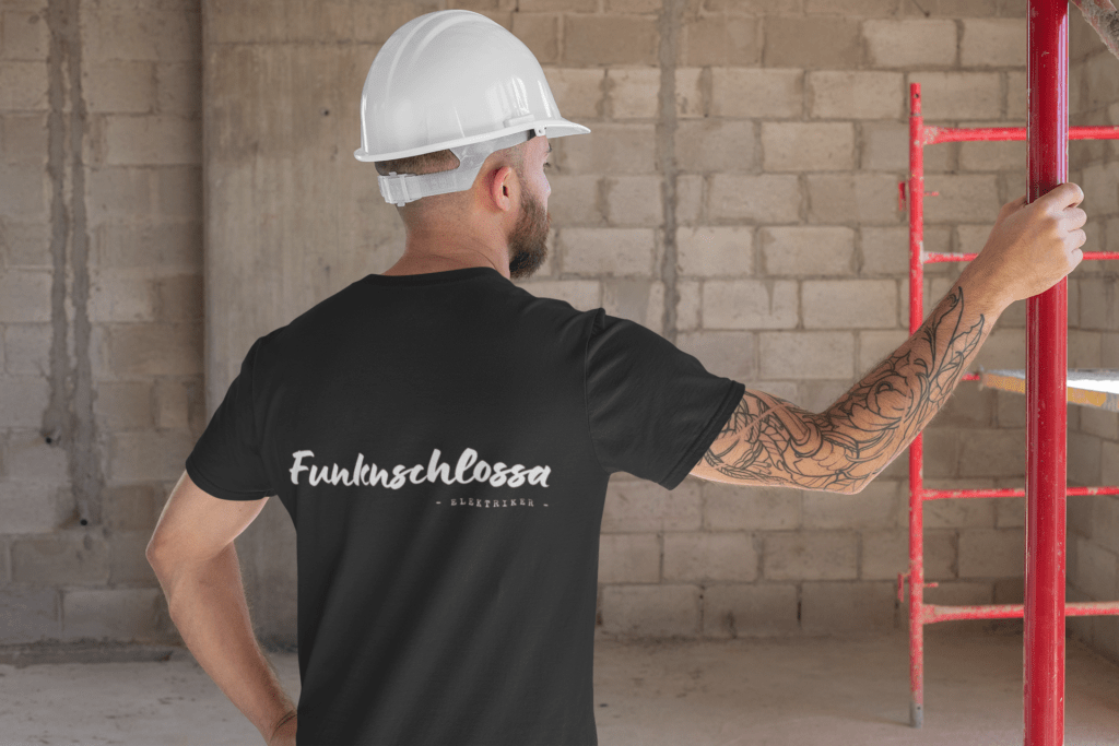 Funknschnlossa-Leiberl im Wiener Goscherl-Shop / Bild: PlaceIt, Wiener Goscherl